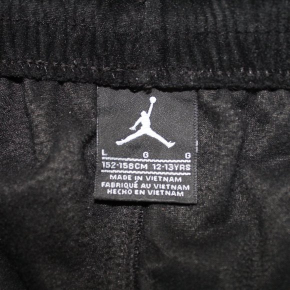 Velvet black Jordan jogger - Picture 2 of 2
